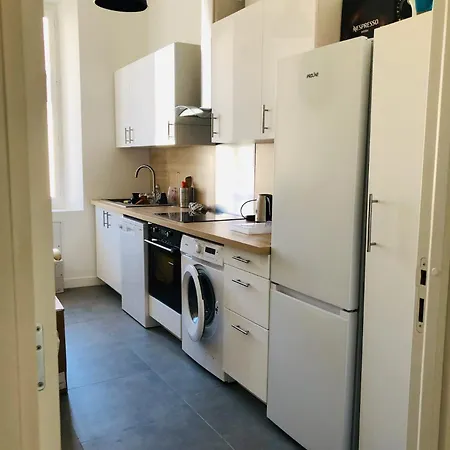 Apartamento Le Contemporain - Golfe Juan - 5 Min Des Plages - 10 Min De Cannes!